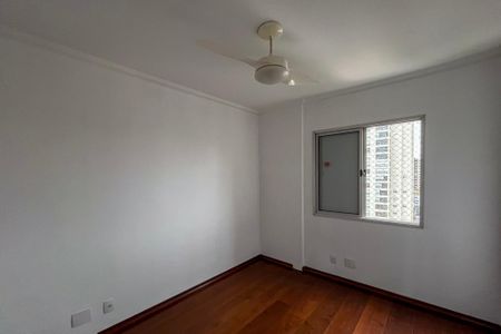 Apartamento à venda com 127m², 3 quartos e 1 vaga Apartamento à venda com 127m², 3 quartos e 1 vagaQuarto 2
