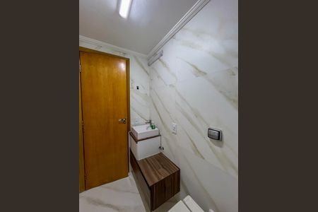 Apartamento à venda com 127m², 3 quartos e 1 vaga Apartamento à venda com 127m², 3 quartos e 1 vagaBanheiro