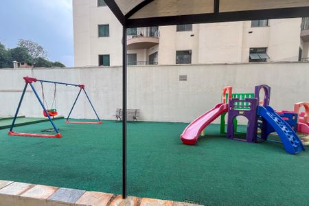 Apartamento à venda com 127m², 3 quartos e 1 vaga Apartamento à venda com 127m², 3 quartos e 1 vagaPlayground