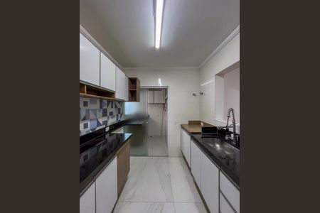 Apartamento à venda com 127m², 3 quartos e 1 vaga Apartamento à venda com 127m², 3 quartos e 1 vagaCozinha