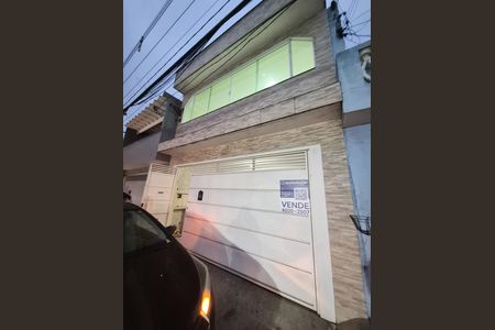 Casa à venda com 150m², 2 quartos e 2 vagasplaca