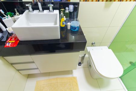 Casa à venda com 150m², 2 quartos e 2 vagasBanheiro da Suíte