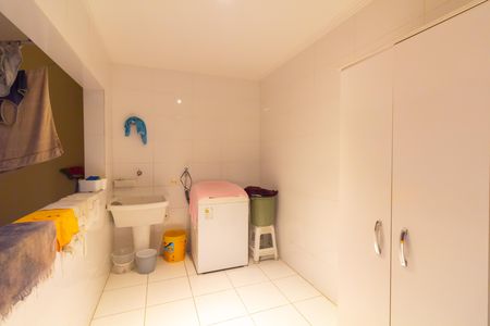 Casa à venda com 150m², 2 quartos e 2 vagasÁrea de Serviço