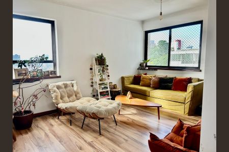 Apartamento à venda com 78m², 2 quartos e 1 vaga Apartamento à venda com 78m², 2 quartos e 1 vagaSala