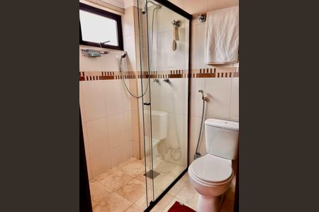 Apartamento à venda com 78m², 2 quartos e 1 vaga Apartamento à venda com 78m², 2 quartos e 1 vagaBanheiro