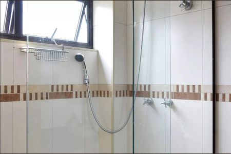 Apartamento à venda com 78m², 2 quartos e 1 vaga Apartamento à venda com 78m², 2 quartos e 1 vagaBanheiro