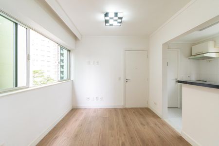 Sala de apartamento para alugar com 2 quartos, 68m² em Liberdade, São Paulo