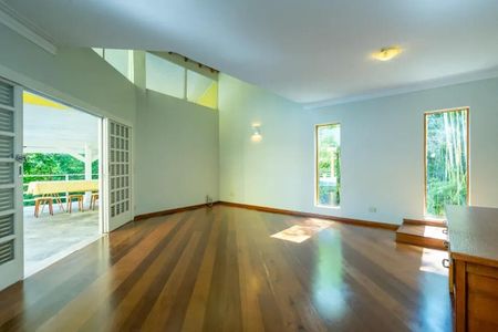 Casa de condomínio para alugar com 1437m², 3 quartos e 4 vagasSala de Jantar