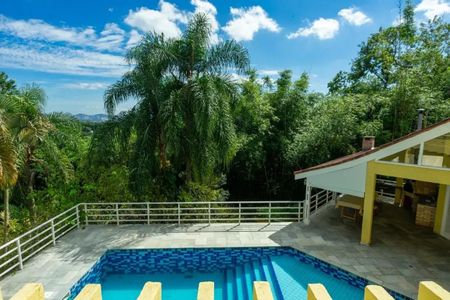 Casa de condomínio para alugar com 1437m², 3 quartos e 4 vagasPiscina