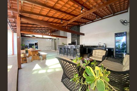 Casa à venda com 500m², 3 quartos e 5 vagas Casa à venda com 500m², 3 quartos e 5 vagasÁrea externa