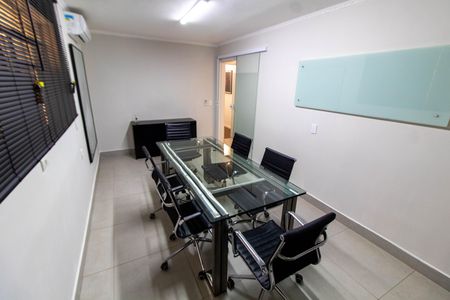 Casa para alugar com 380m², 8 quartos e 2 vagas Casa para alugar com 380m², 8 quartos e 2 vagasQUARTO 2