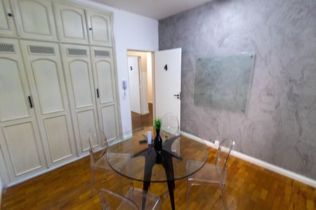 Casa para alugar com 380m², 8 quartos e 2 vagas Casa para alugar com 380m², 8 quartos e 2 vagasQUARTO 4