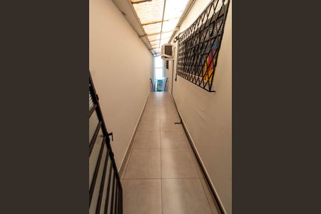 Casa para alugar com 380m², 8 quartos e 2 vagas Casa para alugar com 380m², 8 quartos e 2 vagasCORREDOR