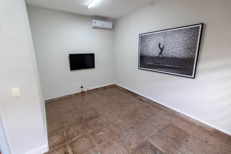 Casa para alugar com 380m², 8 quartos e 2 vagas Casa para alugar com 380m², 8 quartos e 2 vagasSALA