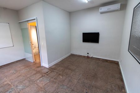 SALA de casa para alugar com 7 quartos, 180m² em Jardim Chapadão, Campinas