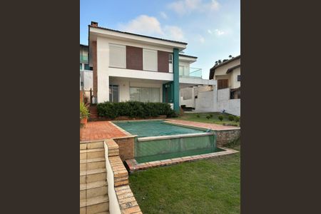 Casa de condomínio para alugar com 275m², 3 quartos e 5 vagas Casa de condomínio para alugar com 275m², 3 quartos e 5 vagasFachada