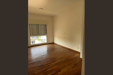 Casa de condomínio para alugar com 275m², 3 quartos e 5 vagas Casa de condomínio para alugar com 275m², 3 quartos e 5 vagasQuarto