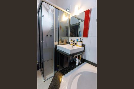 Casa para alugar com 300m², 4 quartos e 4 vagas