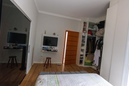 Casa para alugar com 300m², 4 quartos e 4 vagas