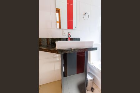 Casa para alugar com 300m², 4 quartos e 4 vagas
