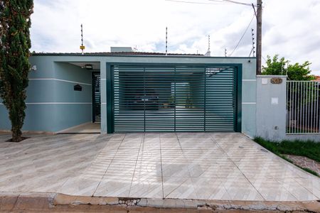 Casa para alugar com 300m², 4 quartos e 4 vagas