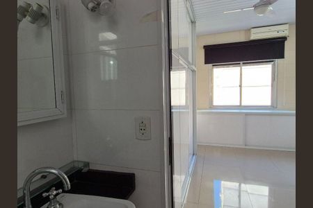 Apartamento à venda com 75m², 2 quartos e sem vaga