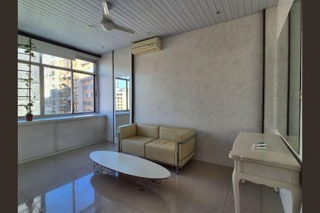 Apartamento à venda com 75m², 2 quartos e sem vaga