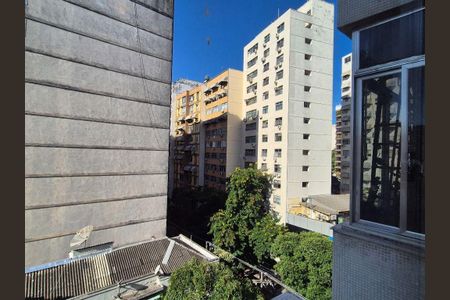 Apartamento à venda com 75m², 2 quartos e sem vaga