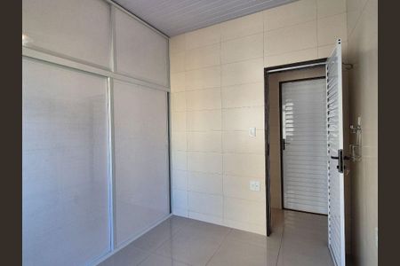 Apartamento à venda com 75m², 2 quartos e sem vaga