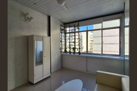 Apartamento à venda com 75m², 2 quartos e sem vaga