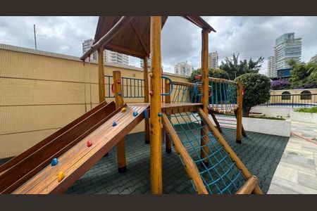 Apartamento à venda com 116m², 2 quartos e 3 vagas