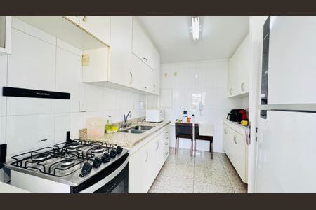 Apartamento à venda com 116m², 2 quartos e 3 vagas