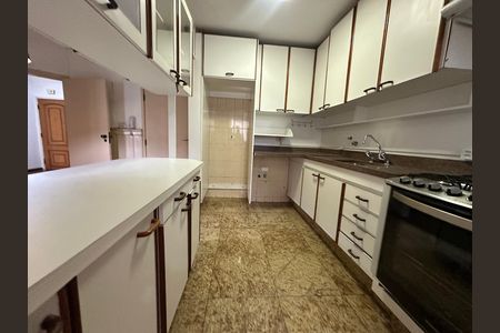Apartamento à venda com 164m², 3 quartos e 2 vagasCozinha