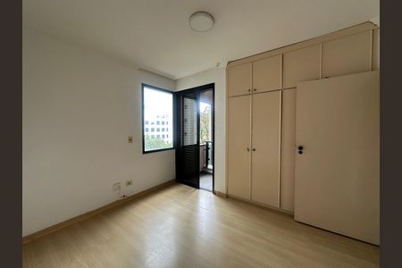 Apartamento à venda com 164m², 3 quartos e 2 vagasSuíte 3