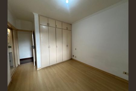 Apartamento à venda com 164m², 3 quartos e 2 vagasSuíte 2