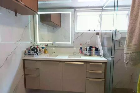 Apartamento à venda com 140m², 3 quartos e 2 vagas