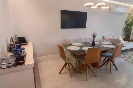 Apartamento à venda com 140m², 3 quartos e 2 vagas