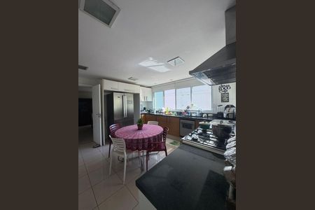 Apartamento à venda com 423m², 4 quartos e 4 vagas