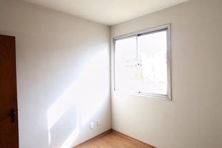 Quarto de apartamento para alugar com 3 quartos, 72m² em Concórdia, Belo Horizonte