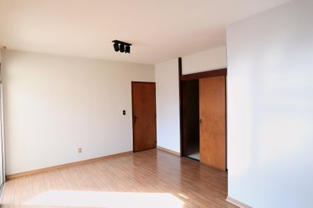 Sala de apartamento para alugar com 3 quartos, 72m² em Concórdia, Belo Horizonte