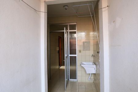 Apartamento para alugar com 72m², 3 quartos e 1 vagaÁrea de Serviço
