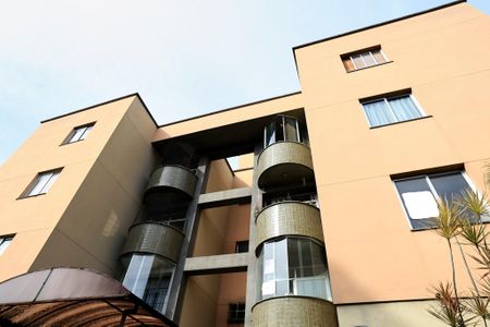 Apartamento para alugar com 72m², 3 quartos e 1 vagaFachada