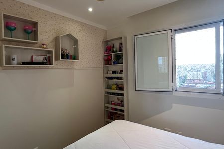 Apartamento para alugar com 109m², 3 quartos e 2 vagasQuarto 2