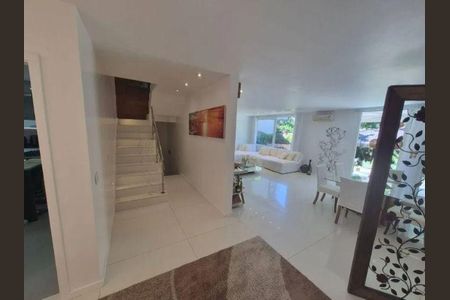 Casa à venda com 4 quartos, 312m² em Recreio dos Bandeirantes, Rio de Janeiro