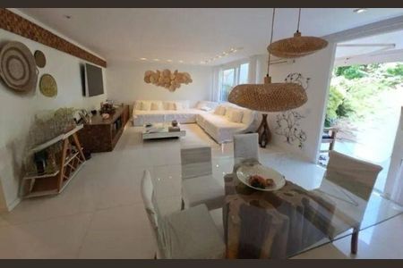Casa à venda com 4 quartos, 312m² em Recreio dos Bandeirantes, Rio de Janeiro