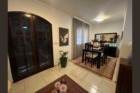 Casa à venda com 120m², 3 quartos e sem vaga