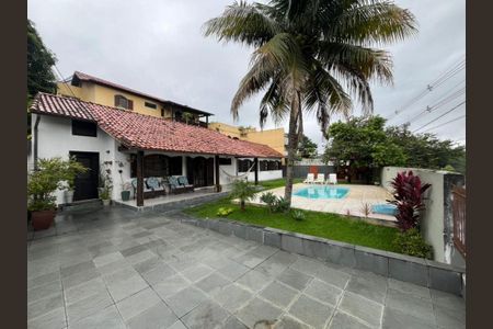 Casa à venda com 120m², 3 quartos e sem vaga