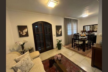 Casa à venda com 120m², 3 quartos e sem vaga