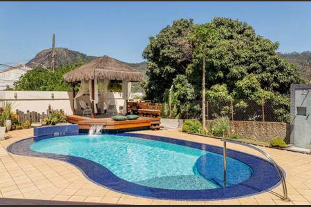 Casa à venda com 525m², 5 quartos e 4 vagas