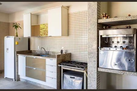 Casa à venda com 525m², 5 quartos e 4 vagas
